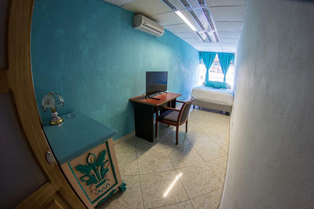 Boutique Basic Hotel Puerto Vallarta Eksteriør billede